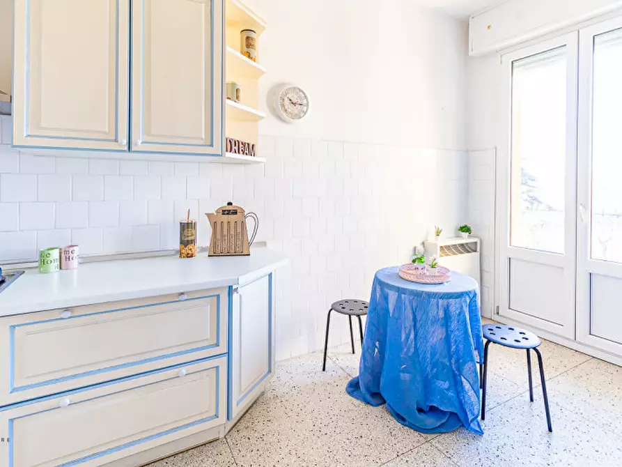 Immagine 14 di Appartamento in vendita  in VIA AURELIO SAFFI a Bologna