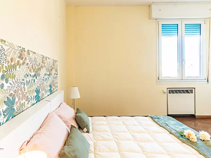 Immagine 29 di Appartamento in vendita  in VIA AURELIO SAFFI a Bologna