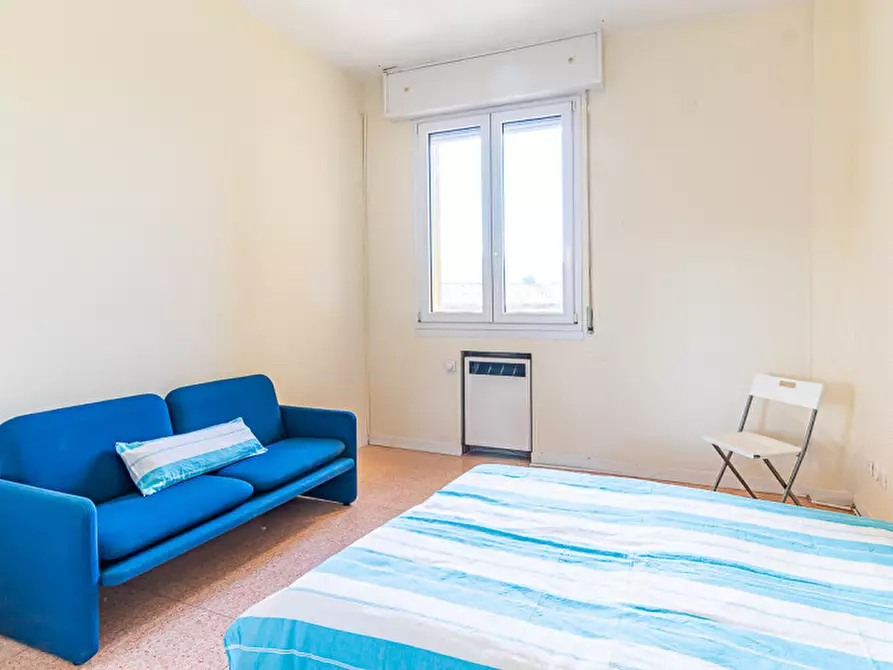 Immagine 32 di Appartamento in vendita  in VIA AURELIO SAFFI a Bologna