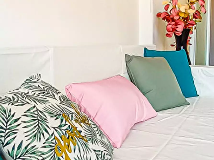 Immagine 42 di Appartamento in vendita  in VIA AURELIO SAFFI a Bologna