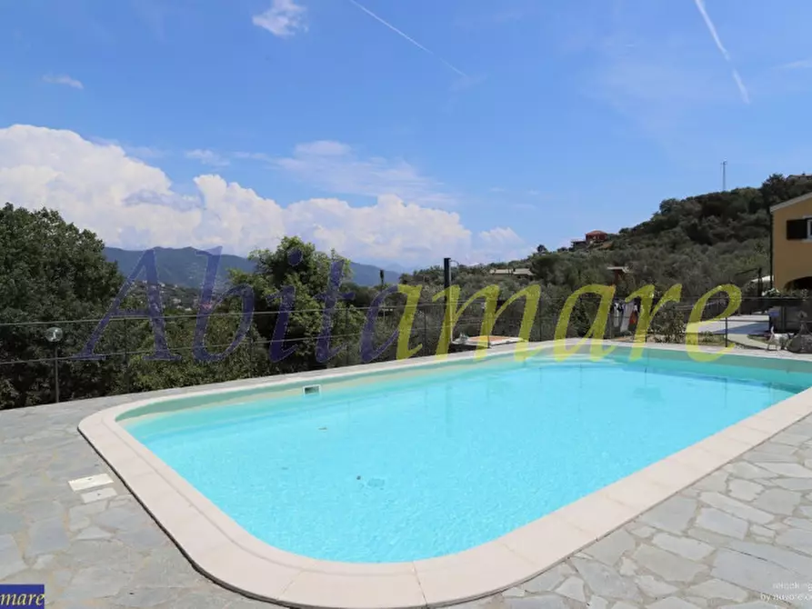 Immagine 1 di Villa in vendita  in Via Mortero a Santa Margherita Ligure