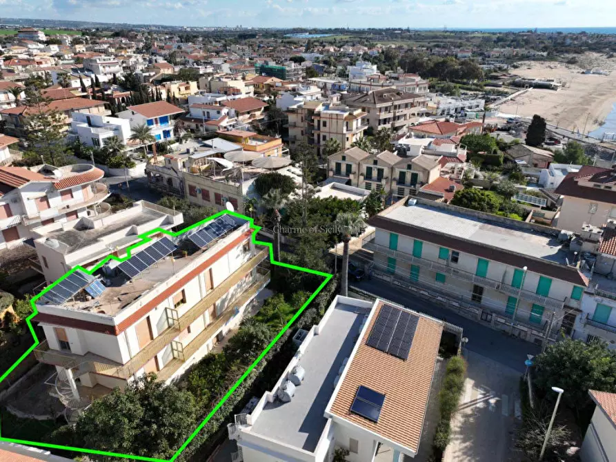 Immagine 5 di Appartamento in vendita  in Via Cristoforo Colombo a Modica