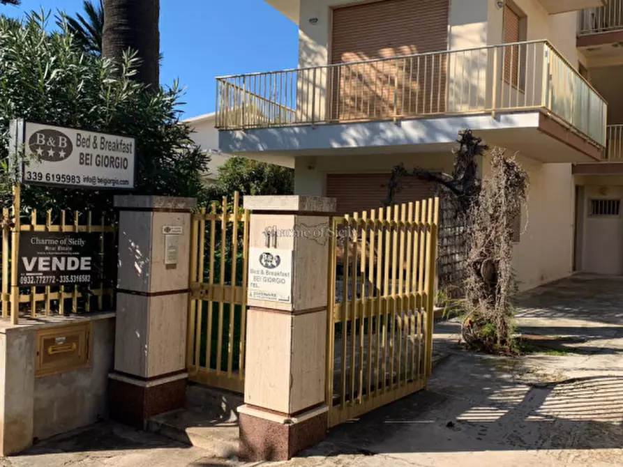 Immagine 13 di Appartamento in vendita  in Via Cristoforo Colombo a Modica