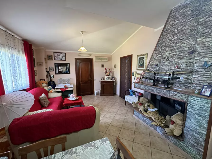 Immagine 1 di Appartamento in vendita  in Via Antonio Segni 5 a Posada