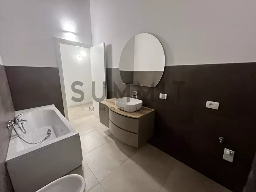 Immagine 9 di Appartamento in vendita  in via Pasubio a Schio