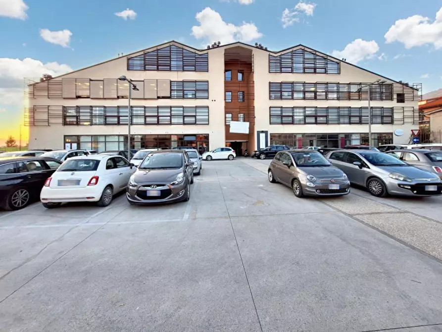 Immagine 13 di Posto auto in vendita  in Via  Don Giuseppe Diana, N. snc a Gubbio