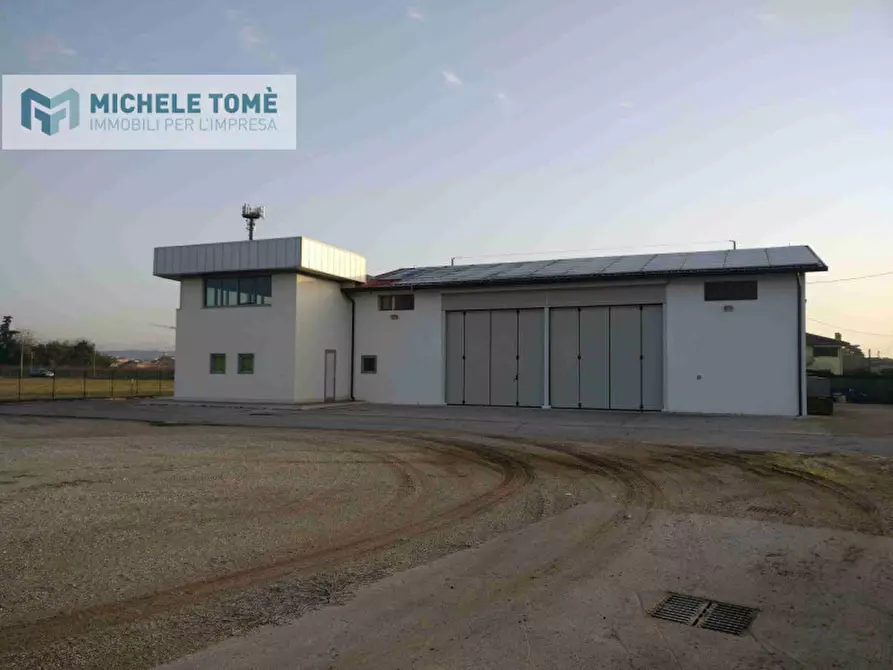 Immagine 3 di Capannone industriale in vendita  in via galileo ferraris a Valeggio Sul Mincio