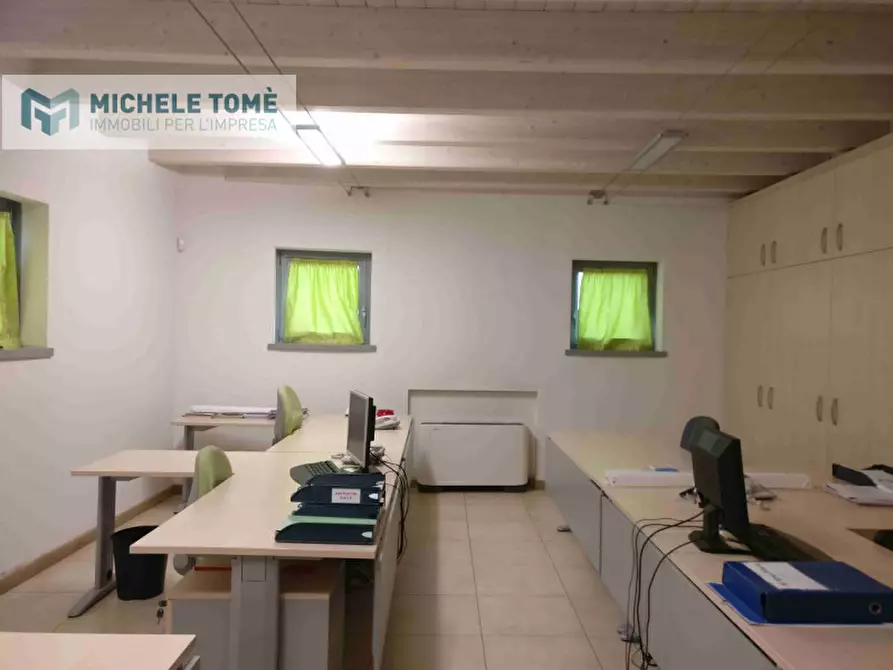 Immagine 8 di Capannone industriale in vendita  in via galileo ferraris a Valeggio Sul Mincio