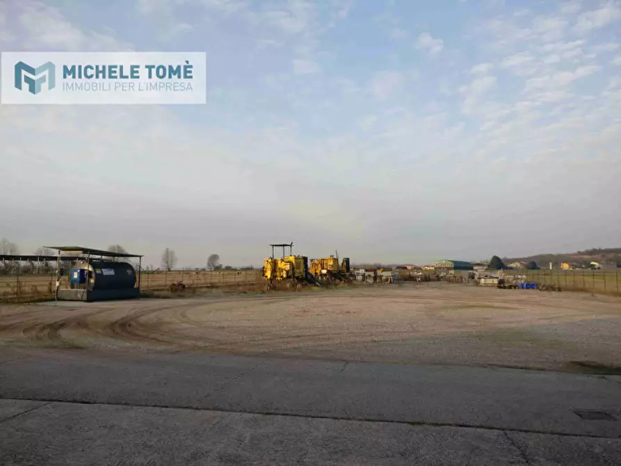 Immagine 9 di Capannone industriale in vendita  in via galileo ferraris a Valeggio Sul Mincio