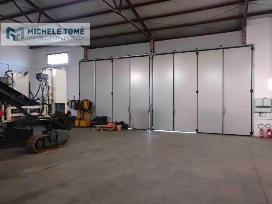 Immagine 11 di Capannone industriale in vendita  in via galileo ferraris a Valeggio Sul Mincio