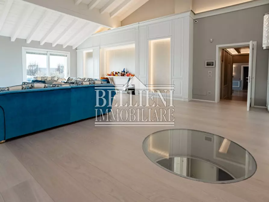 Immagine 8 di Villa in vendita  in Via Borsellino a Torri Di Quartesolo