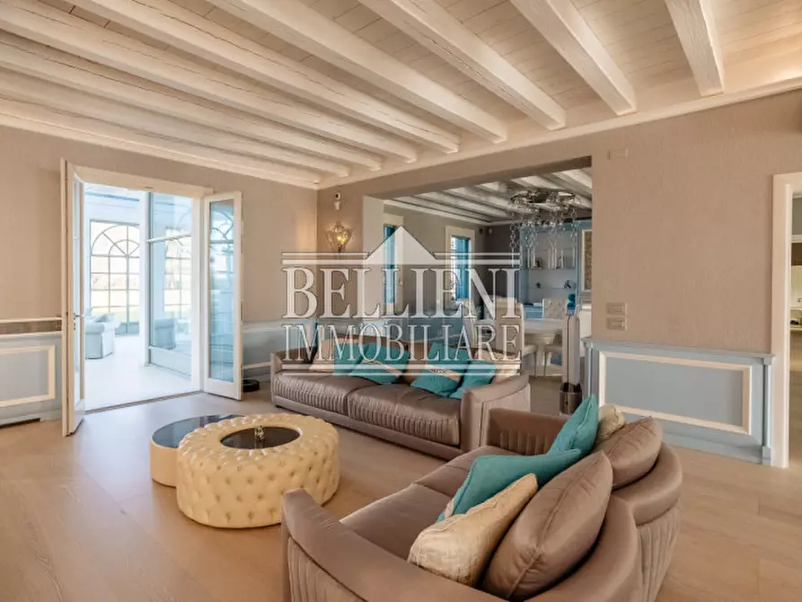 Immagine 13 di Villa in vendita  in Via Borsellino a Torri Di Quartesolo