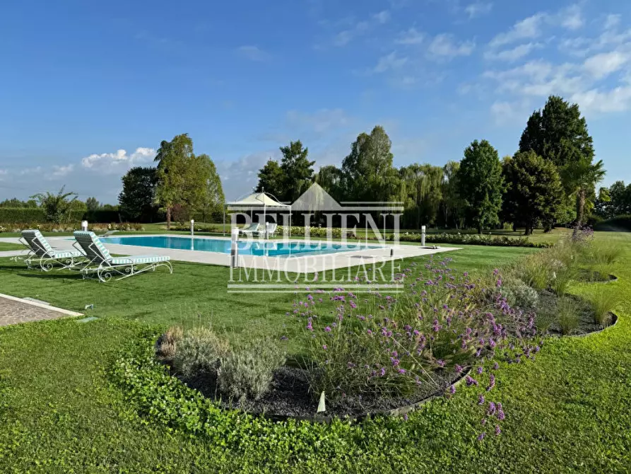 Immagine 28 di Villa in vendita  in Via Borsellino a Torri Di Quartesolo