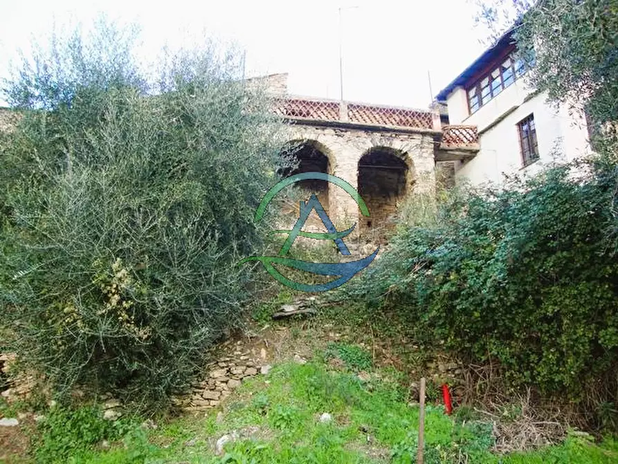 Immagine 1 di Rustico / casale in vendita  in Ligo a Villanova D'albenga