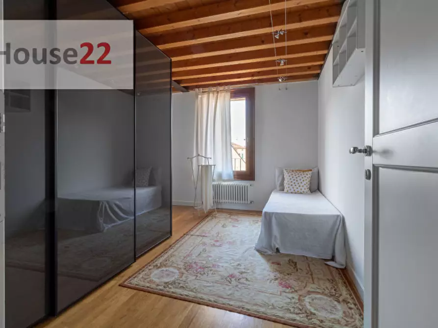 Immagine 19 di Appartamento in vendita  in Contrà Porta Santa Lucia 66 a Vicenza