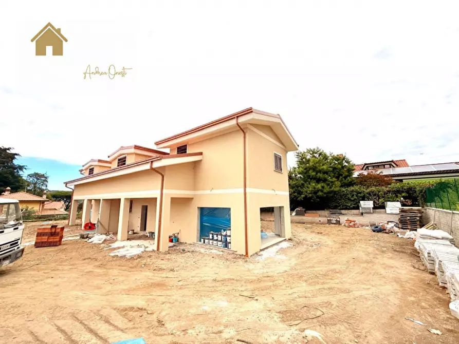 Immagine 5 di Casa bifamiliare in vendita  in VIA DELLE ORTENSIE a Rocca Di Papa