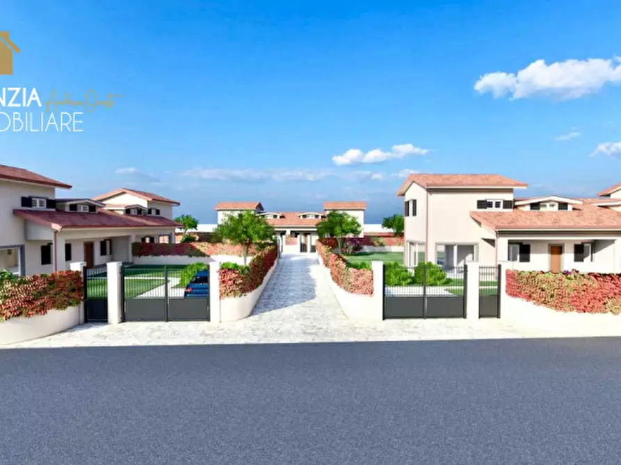 Immagine 17 di Casa bifamiliare in vendita  in VIA DELLE ORTENSIE a Rocca Di Papa