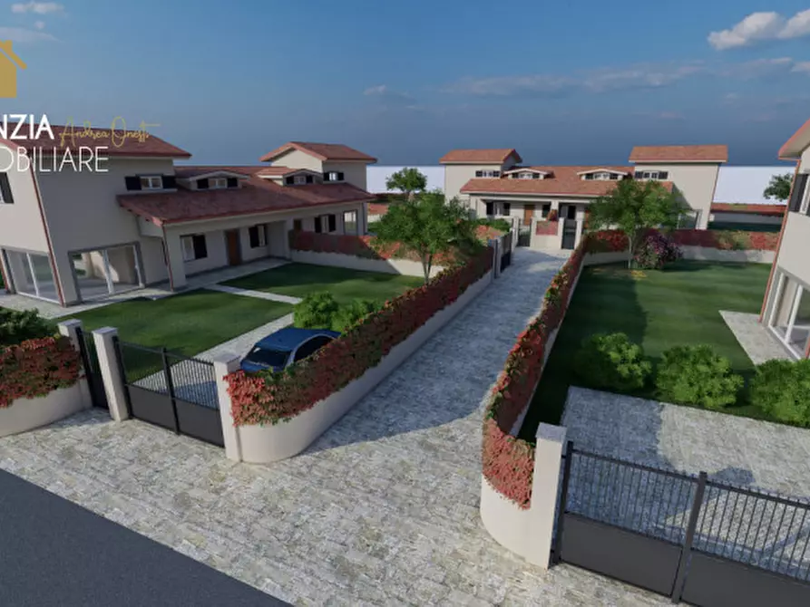 Immagine 19 di Casa bifamiliare in vendita  in VIA DELLE ORTENSIE a Rocca Di Papa