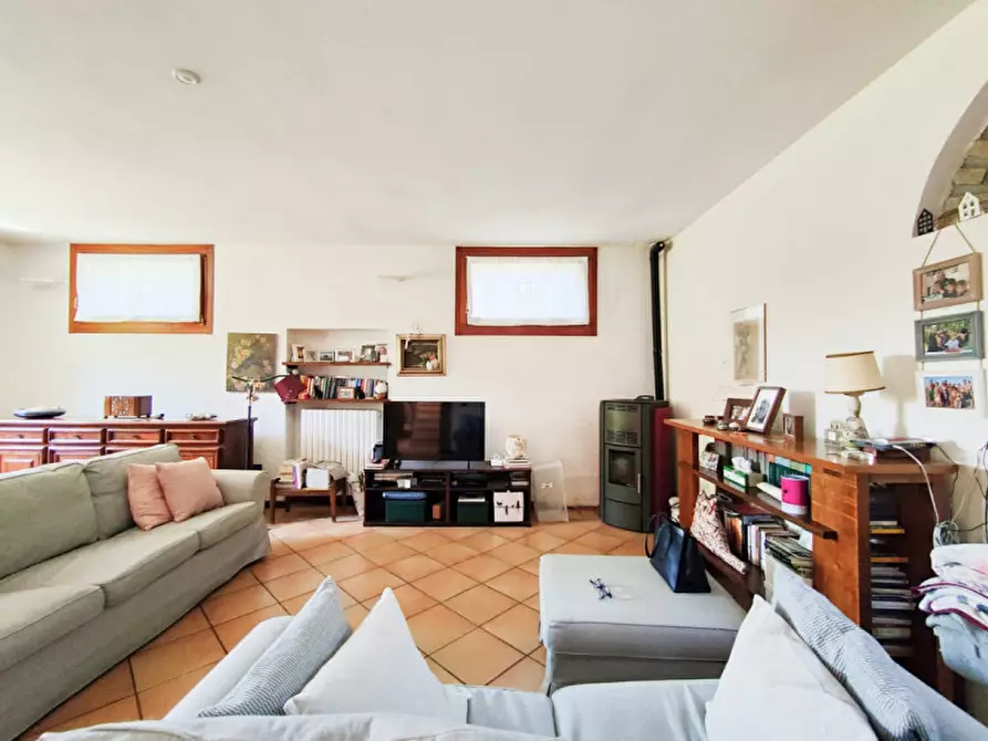 Immagine 4 di Villa in vendita  in Via Idice 257 a Monterenzio