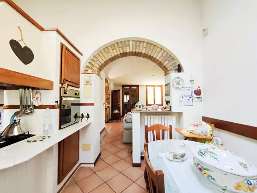 Immagine 5 di Villa in vendita  in Via Idice 257 a Monterenzio