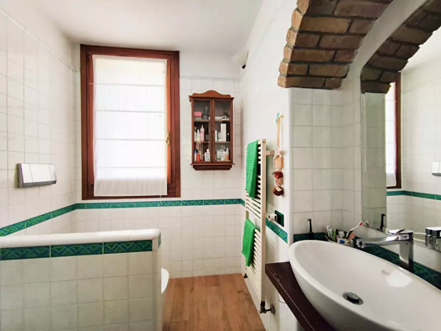 Immagine 27 di Villa in vendita  in Via Idice 257 a Monterenzio