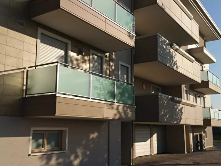 Immagine 15 di Appartamento in vendita  in Via Pindemonte a Padova