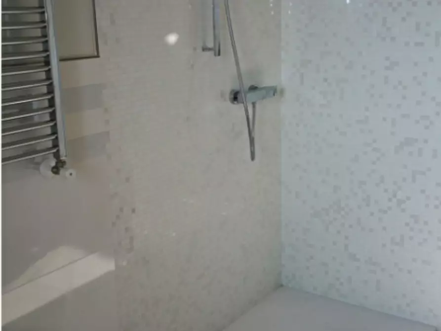 Immagine 26 di Appartamento in vendita  in Via Pindemonte a Padova