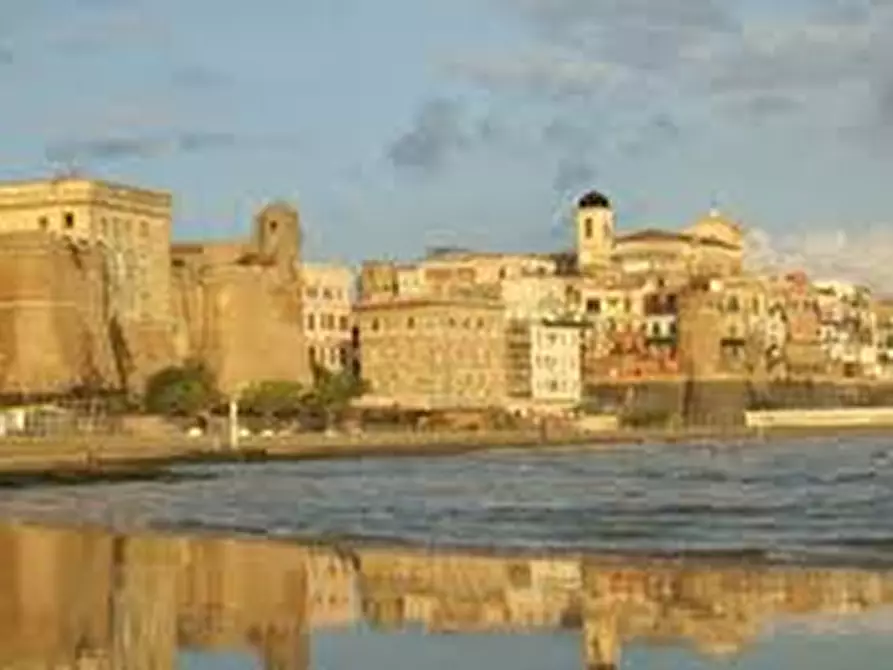 Immagine 12 di Terreno in vendita  in via torre in sabina a Nettuno