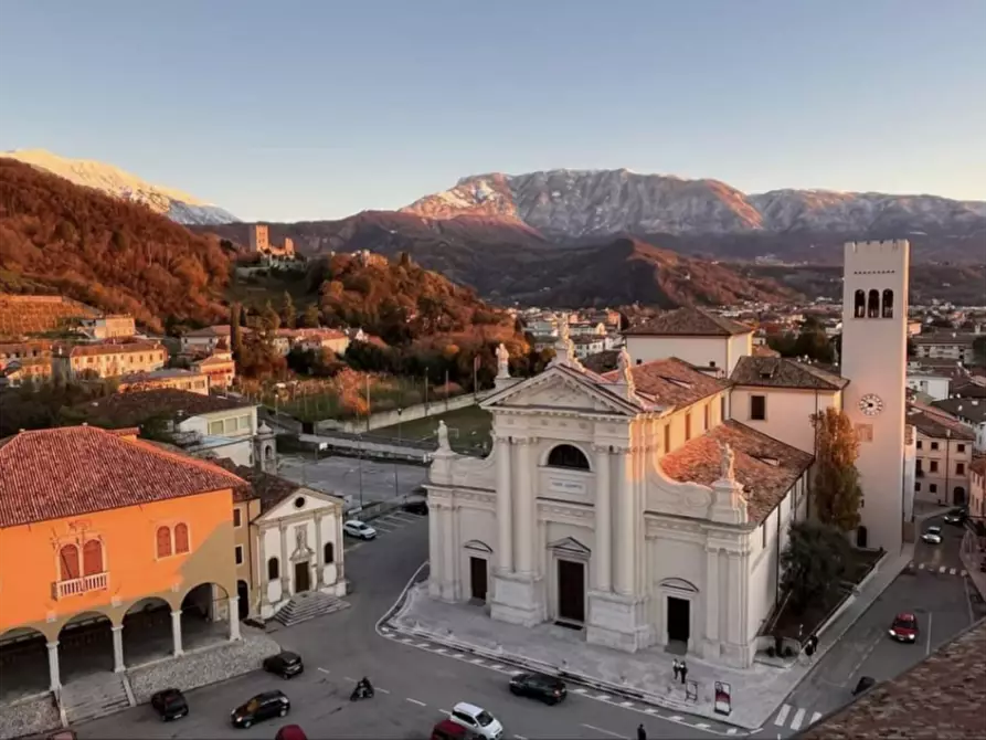 Immagine 1 di Ufficio in affitto  a Vittorio Veneto