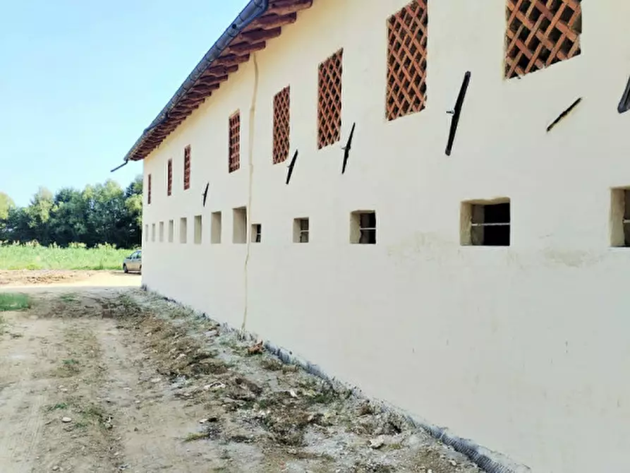 Immagine 6 di Rustico / casale in vendita  in via San Pio X 34/a a Castelfranco Veneto