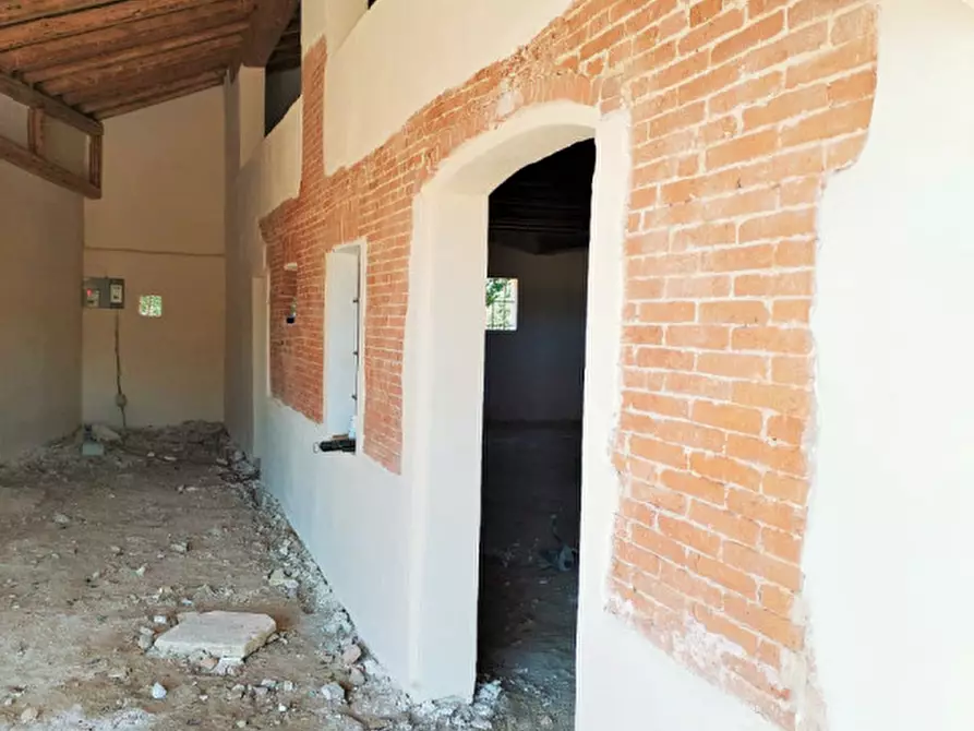 Immagine 9 di Rustico / casale in vendita  in via San Pio X 34/a a Castelfranco Veneto