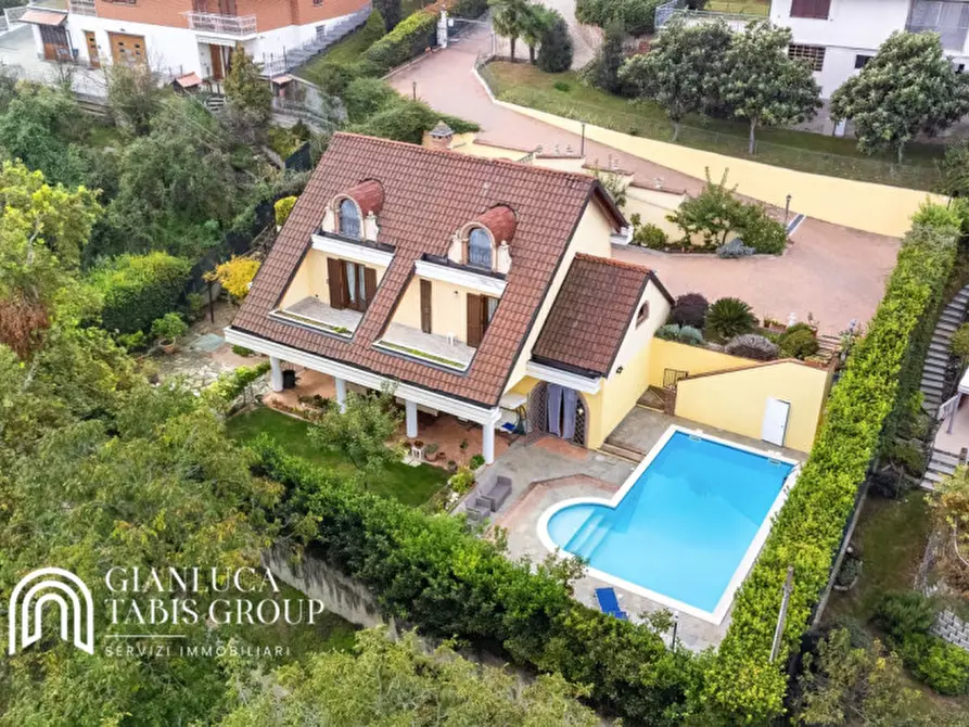 Immagine 1 di Villa in vendita  in Via Chieri, 31, 10020 Baldissero Torinese TO a Baldissero Torinese