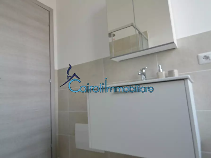 Immagine 29 di Appartamento in affitto  a Pavia