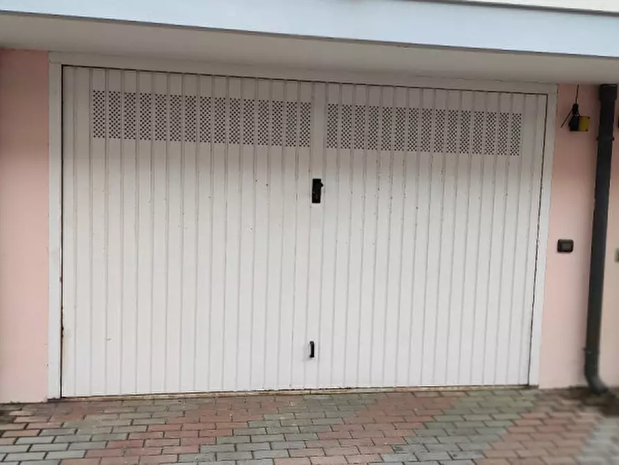 Immagine 12 di Villetta a schiera in vendita  in via zeno a Chioggia