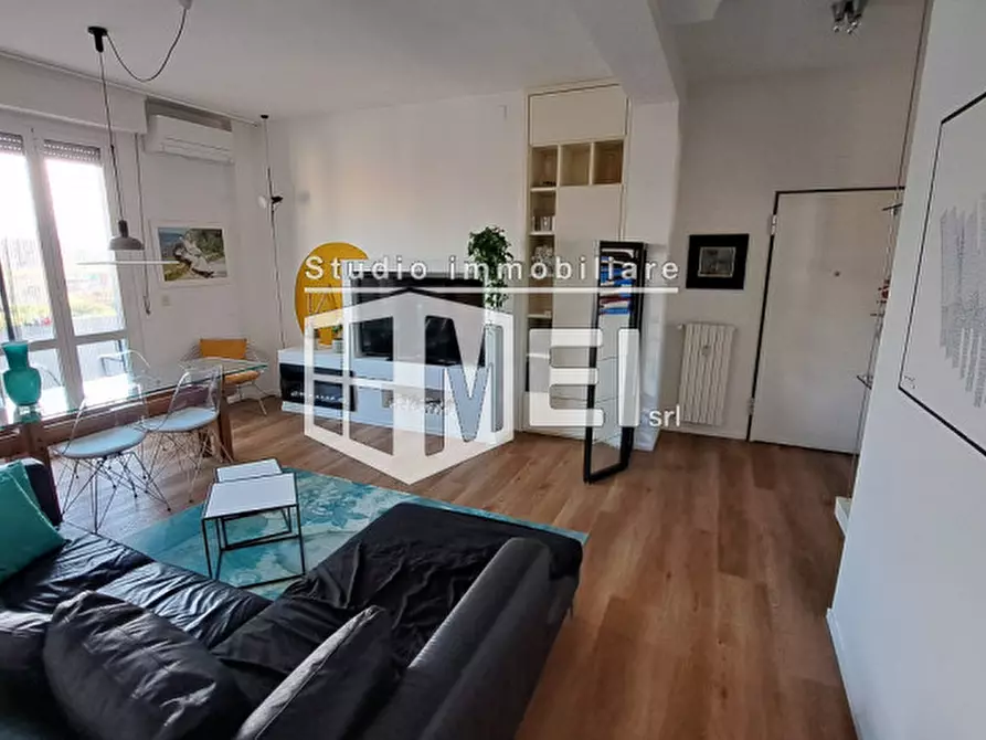 Immagine 1 di Appartamento in vendita  in via della bastia 79 a Livorno