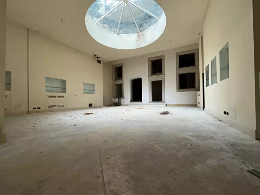 Immagine 3 di Negozio in vendita  in Corso Garibaldi 26 a Brescia