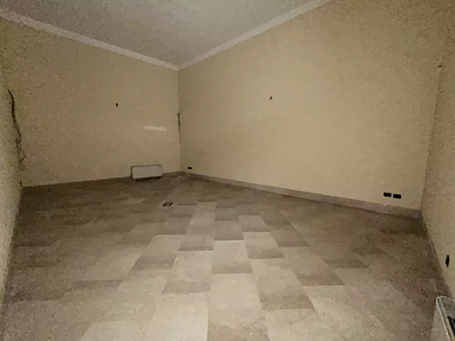 Immagine 10 di Negozio in vendita  in Corso Garibaldi 26 a Brescia