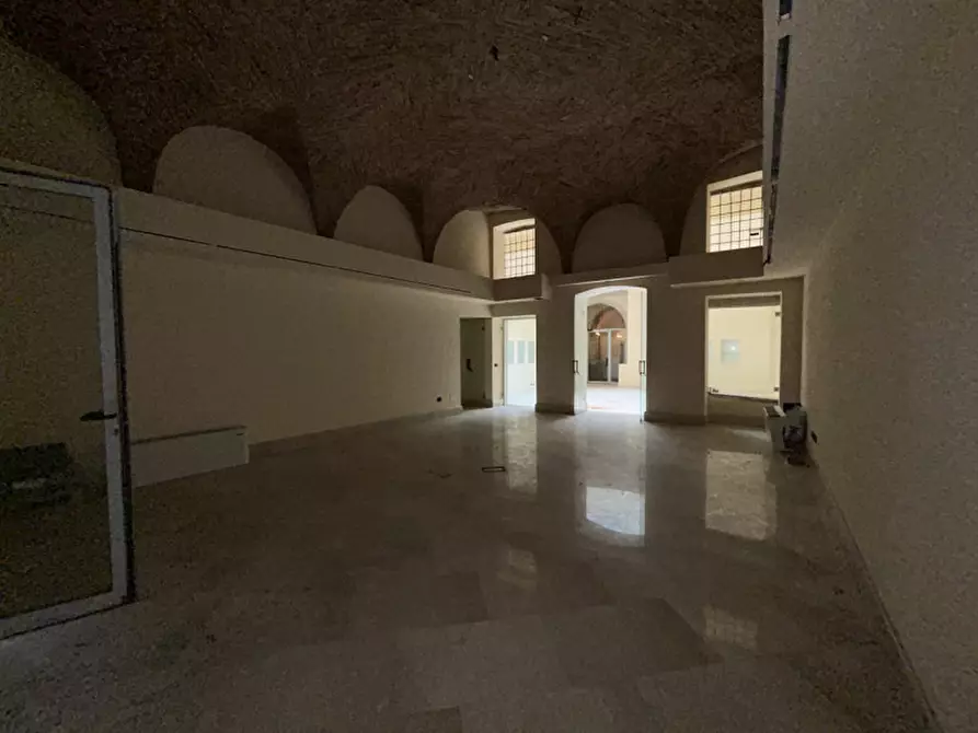 Immagine 14 di Negozio in vendita  in Corso Garibaldi 26 a Brescia