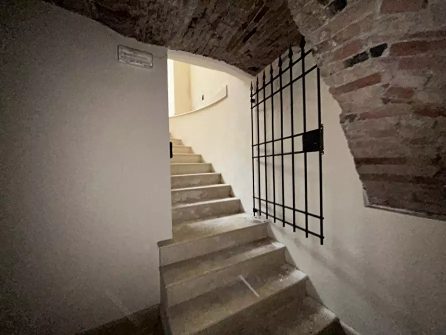 Immagine 17 di Negozio in vendita  in Corso Garibaldi 26 a Brescia