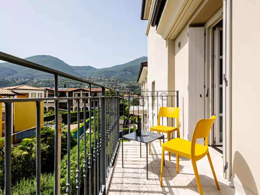 Immagine 7 di Appartamento in vendita  in Viale Ugo Foscolo 134 a Toscolano-Maderno