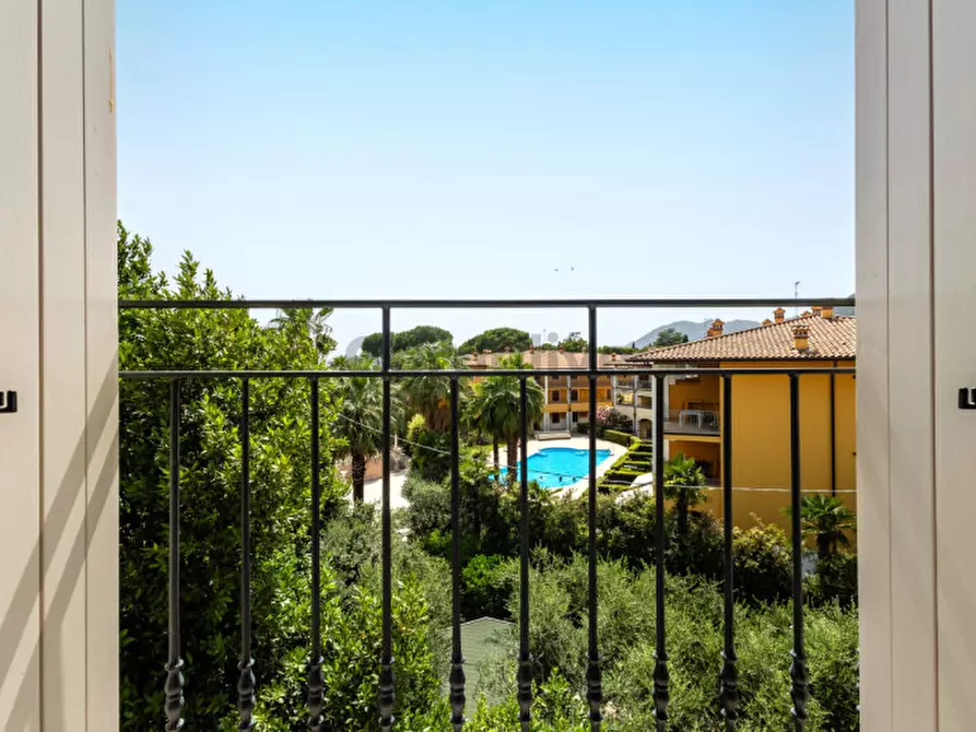 Immagine 16 di Appartamento in vendita  in Viale Ugo Foscolo 134 a Toscolano-Maderno