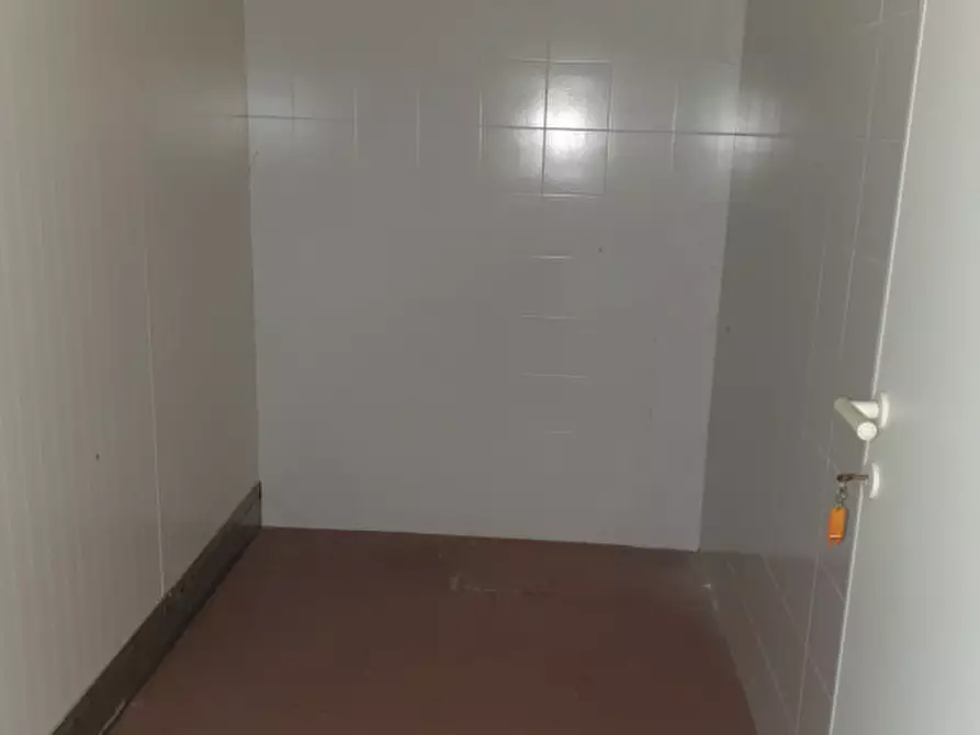 Immagine 13 di Laboratorio in vendita  in Via Rovata 13 a Calvisano