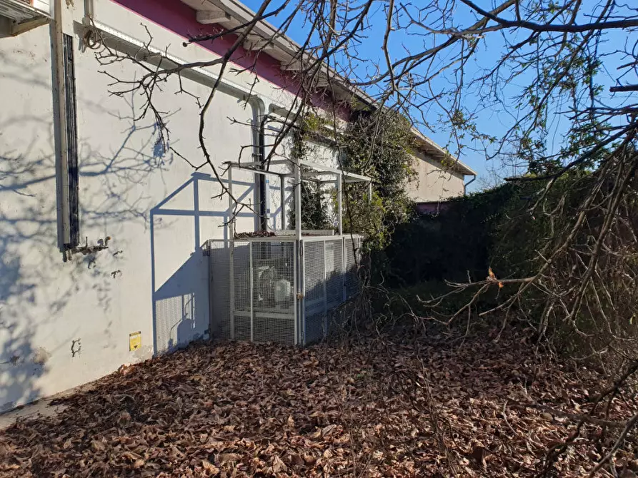 Immagine 16 di Laboratorio in vendita  in Via Rovata 13 a Calvisano