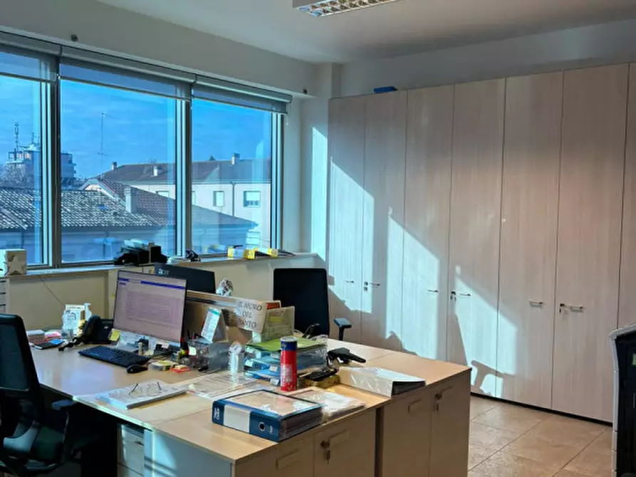 Immagine 5 di Ufficio in affitto  in VIALE BOVIO a Cesena