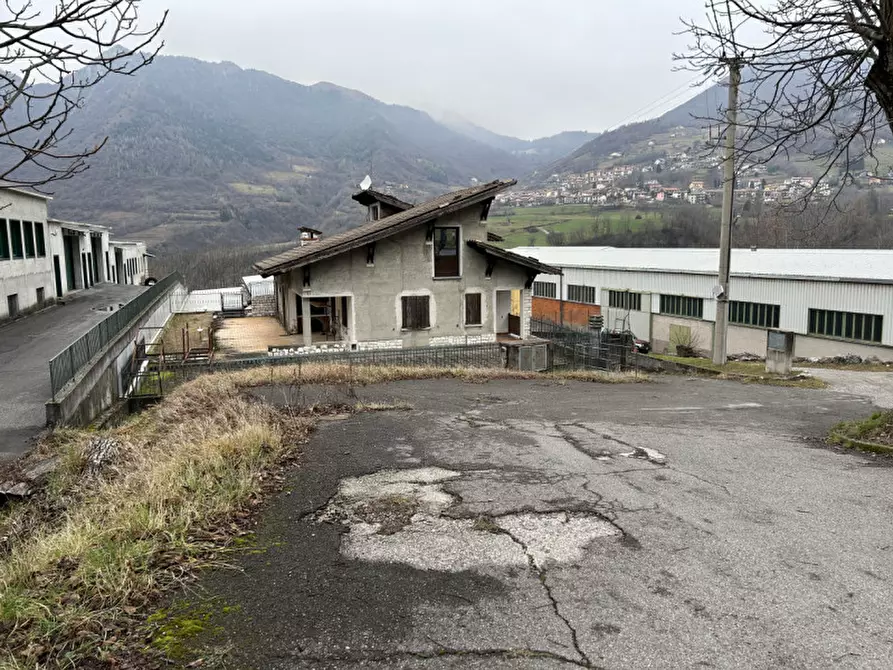 Immagine 1 di Capannone industriale in vendita  in Via Sebino 10 a Zone