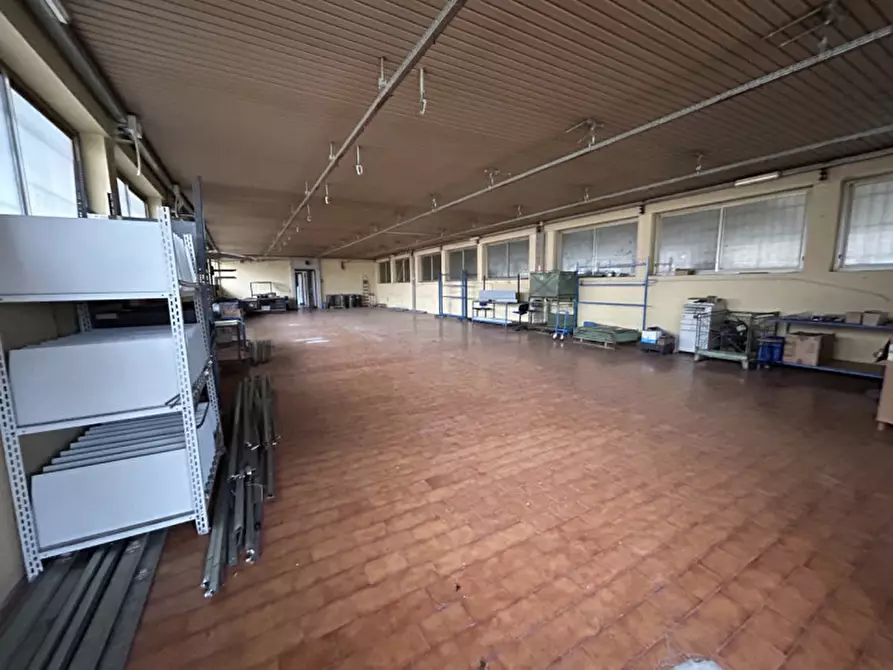 Immagine 7 di Capannone industriale in vendita  in Via Sebino 10 a Zone