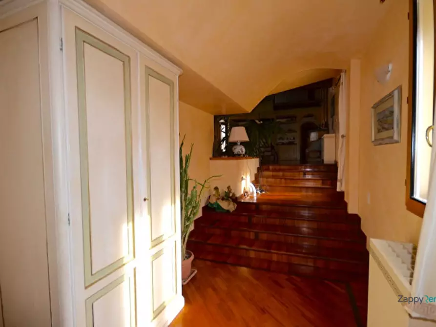 Immagine 6 di Appartamento in affitto  in Via Galliera a Bologna