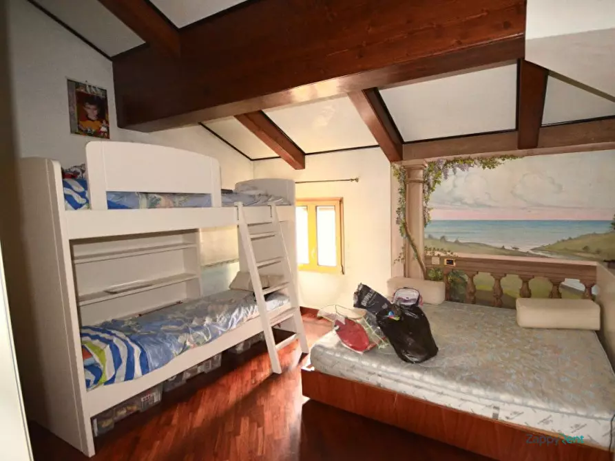 Immagine 13 di Appartamento in affitto  in Via Galliera a Bologna