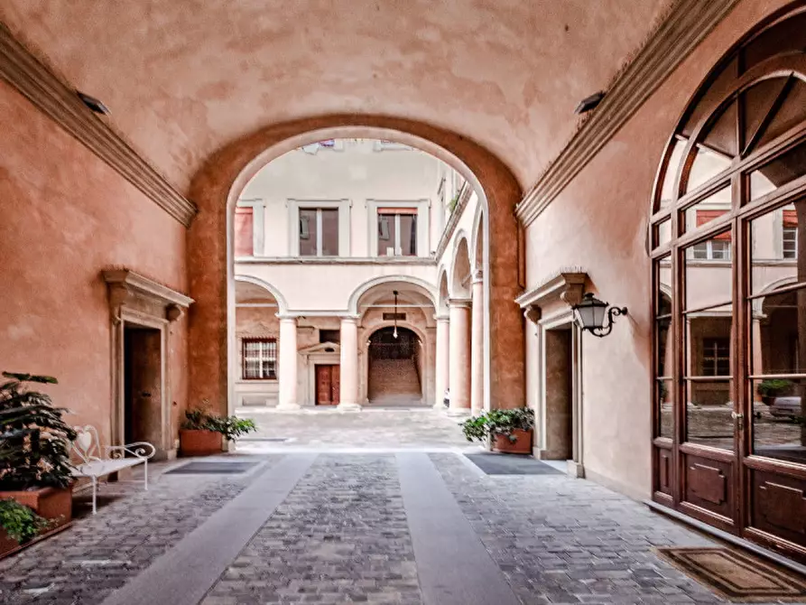 Immagine 16 di Appartamento in affitto  in Via Galliera a Bologna