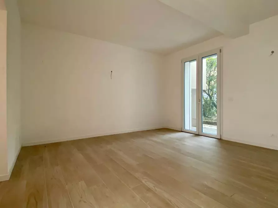 Immagine 6 di Appartamento in vendita  in Via Nino Bixio, 49 a Vicenza